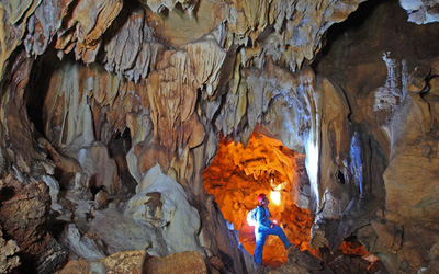 Kamangon Cave